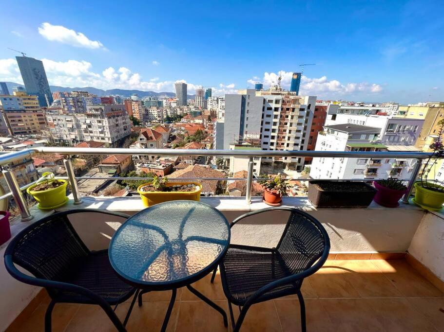 Central Tirana Flat Near Bazaar Extérieur photo