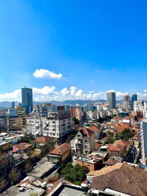 Central Tirana Flat Near Bazaar Extérieur photo
